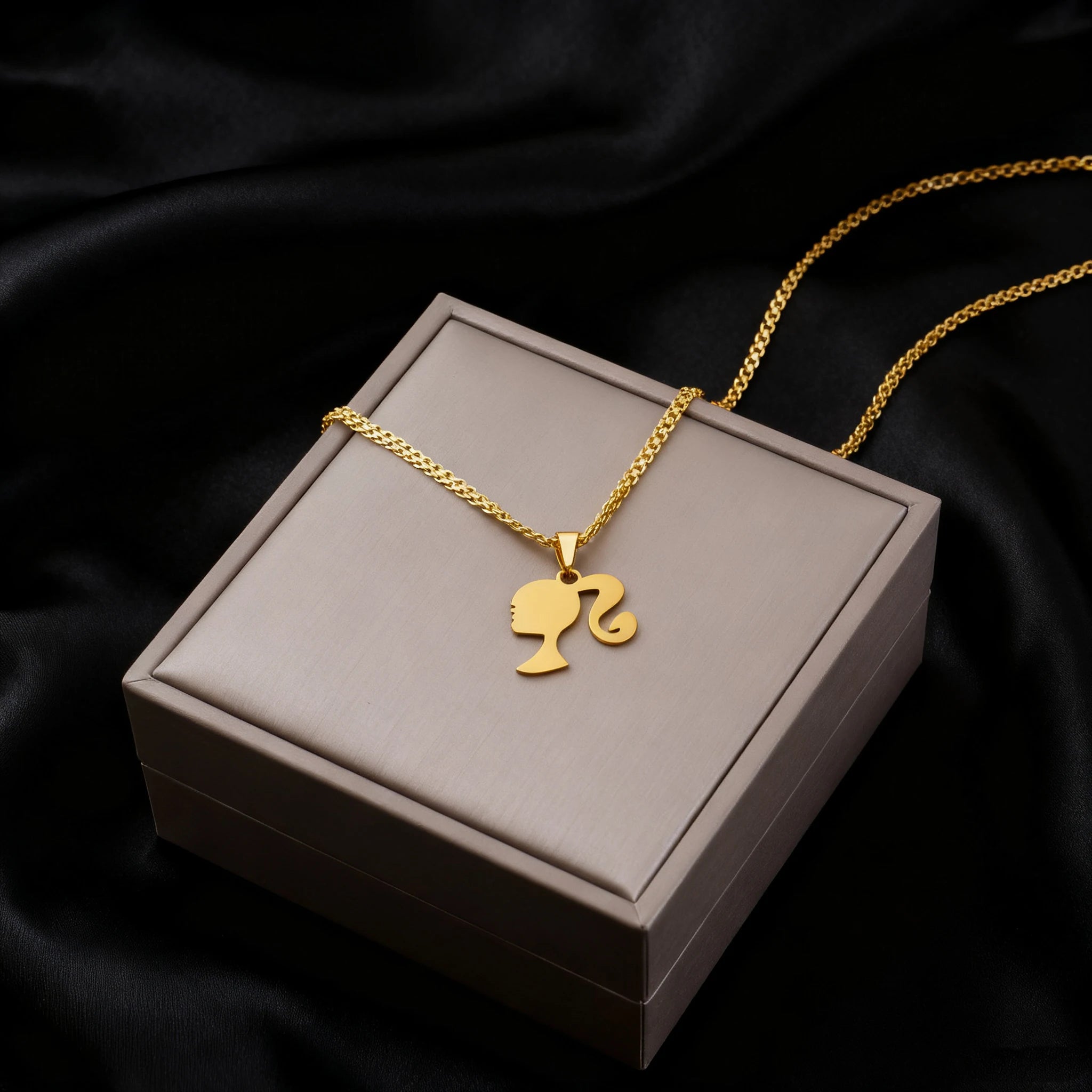 18K Gold Plated PR Puerto Rico Frog & Hibiscus Pendant Necklace for Women Girls, Hawaii Guam Stainless Steel Jewelry Gift