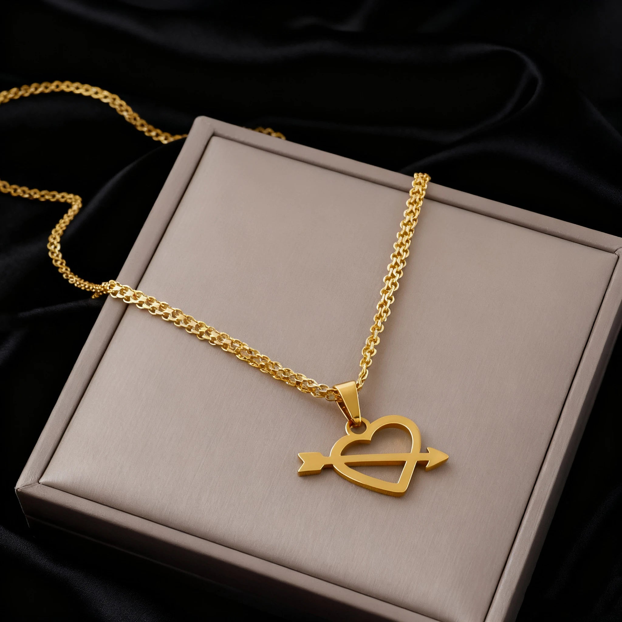 18K Gold Plated PR Puerto Rico Frog & Hibiscus Pendant Necklace for Women Girls, Hawaii Guam Stainless Steel Jewelry Gift